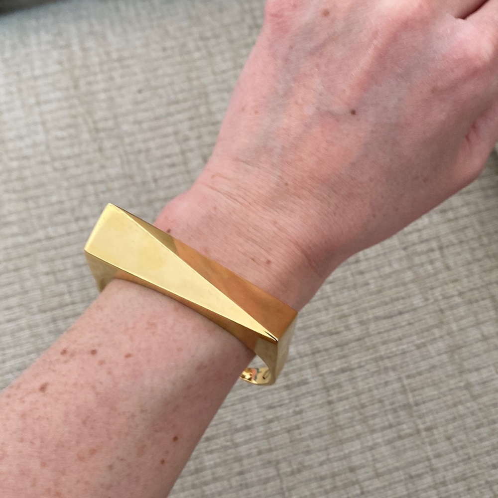 14k gold plated brass bracelet.